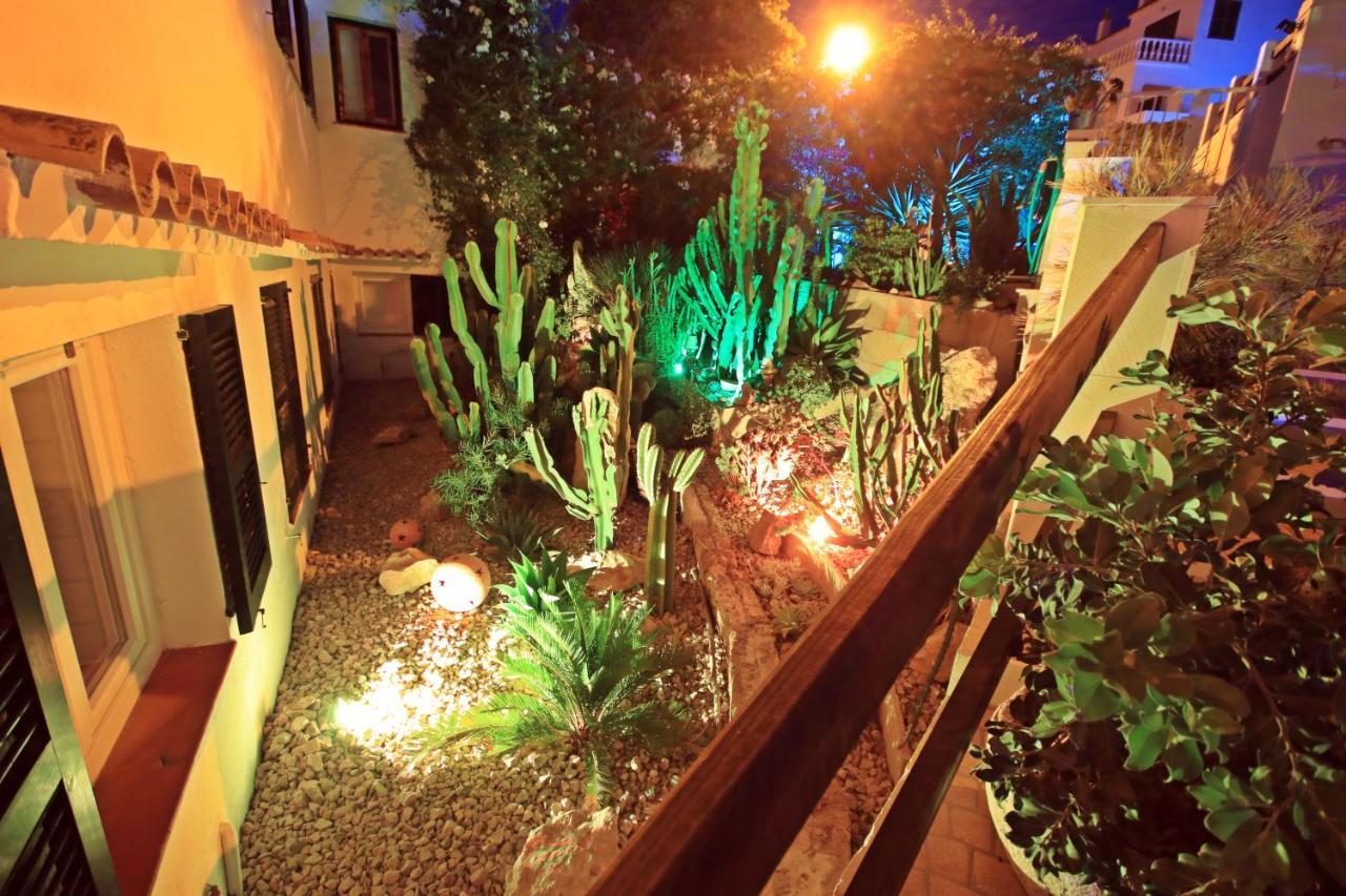 Wunderschoenes Kleines Apartment Fuer 2 Personen Mit Idylischen Blick Ins Gruene Cala Galdana  Εξωτερικό φωτογραφία